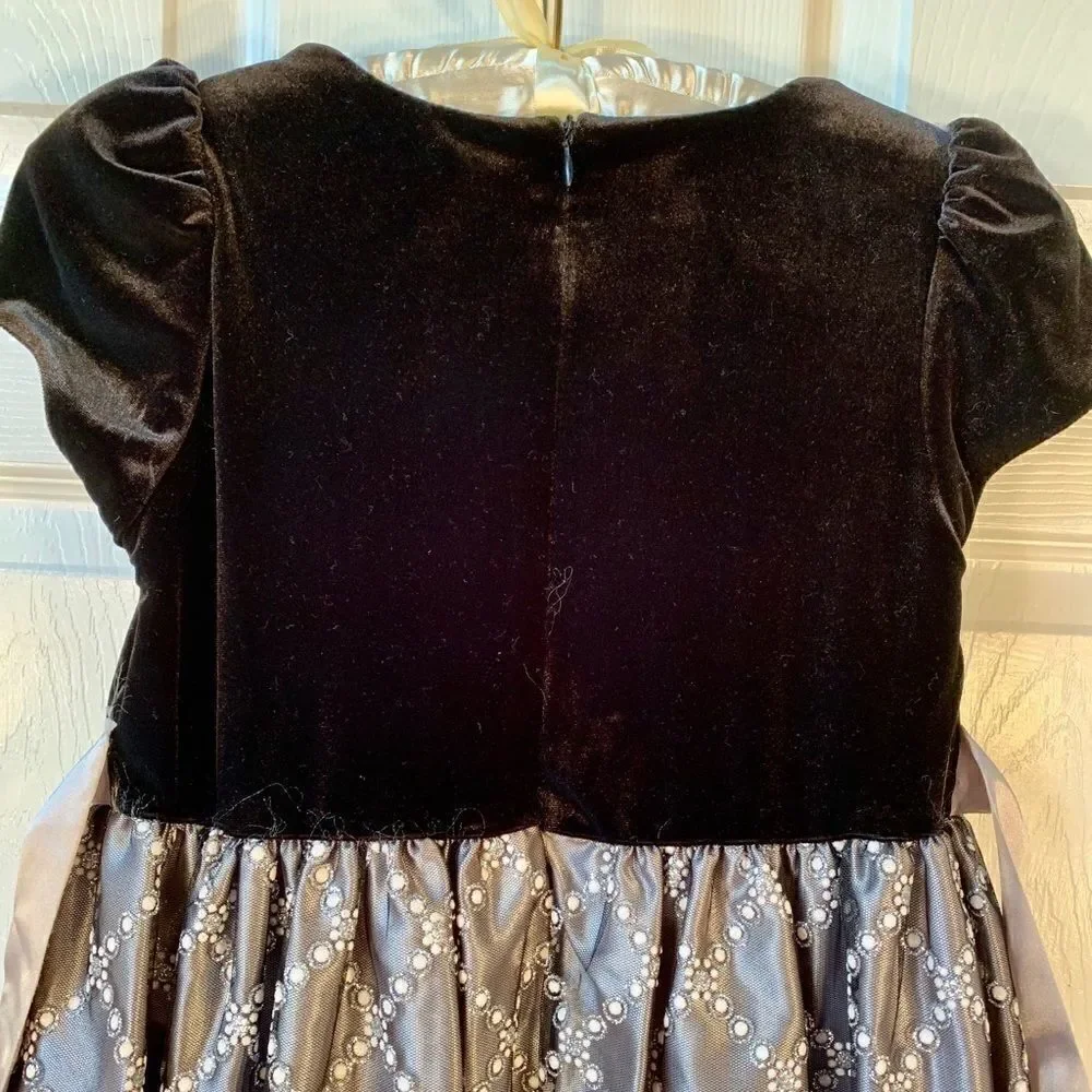 BLACK VELVET & TOOLE SPECIAL OCCASION DRESS S-12